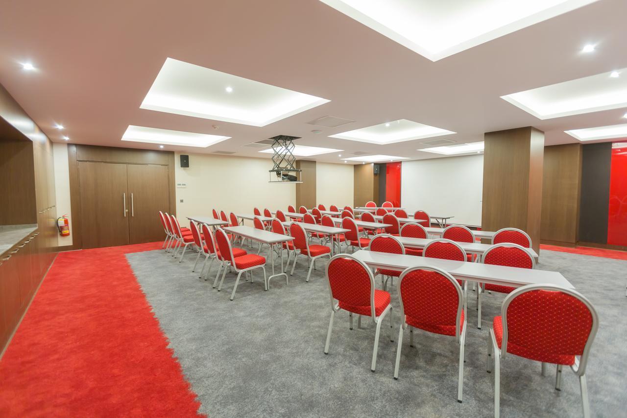 Ramada Encore Εσκίσεχιρ Εξωτερικό φωτογραφία